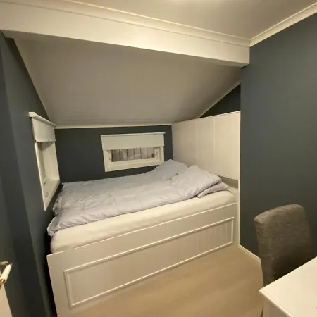 Privat Hjem I Grimstad - Naer Arendalsuka 2025 Og Dyreparken Vakantiehuis *