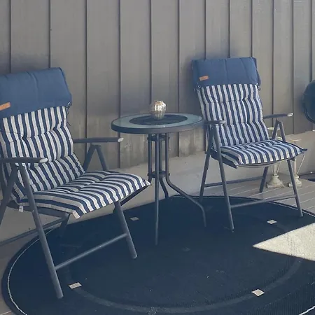 Privat Hjem I Grimstad - Naer Arendalsuka 2025 Og Dyreparken * グリムスタ
